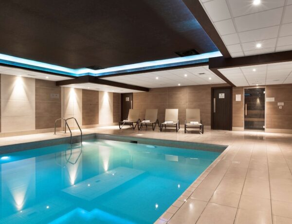 The 7 Best Hotels to Book in Edinburgh, Scotland