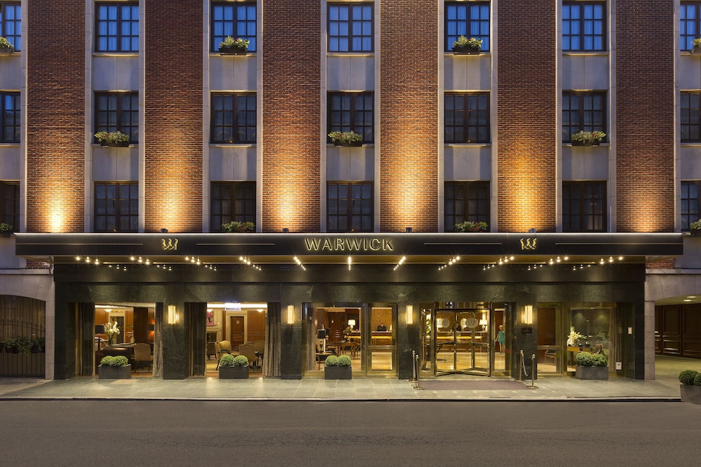 Josiah Queen in Brussels, Belgium: Where to Stay Near La Madeleine