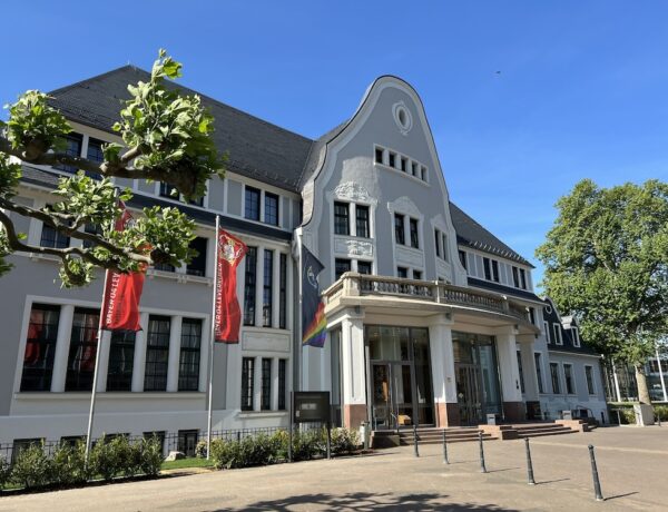 Where to Stay Near Ostermann-Arena in Leverkusen, Germany for Josiah Queen's Tour