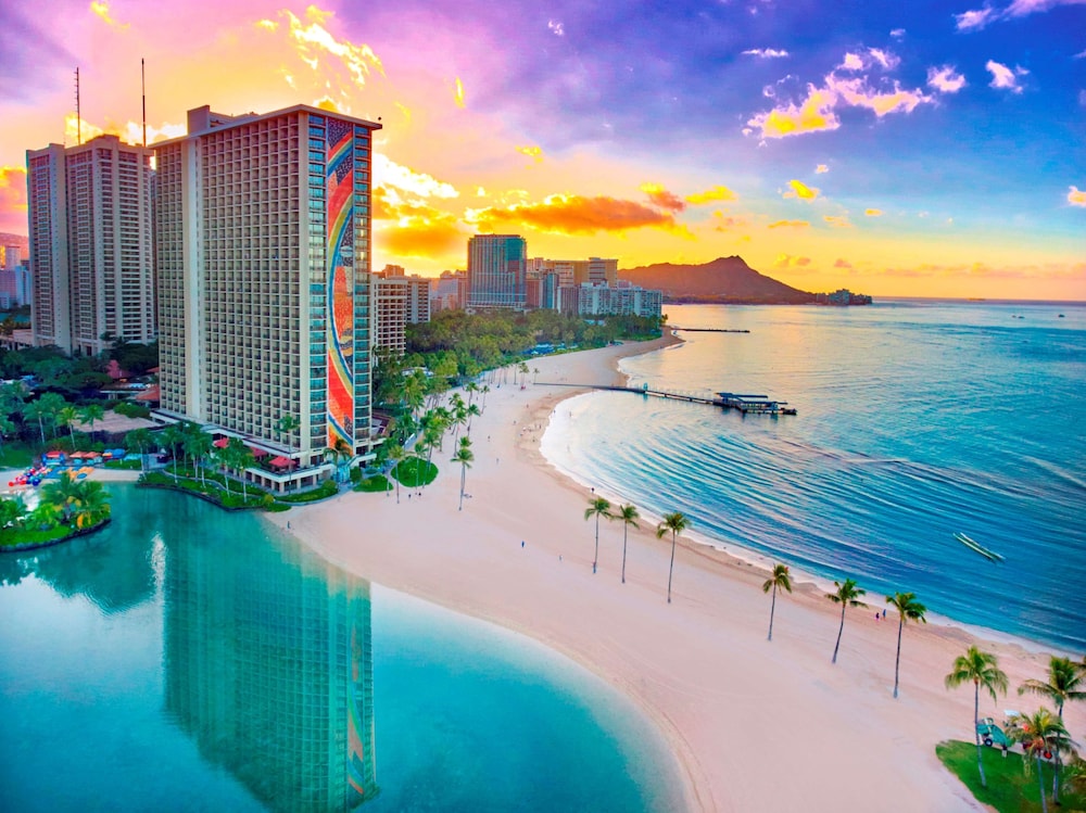 The 7 Best Adults-Only All-Inclusive Resorts in Hawaii