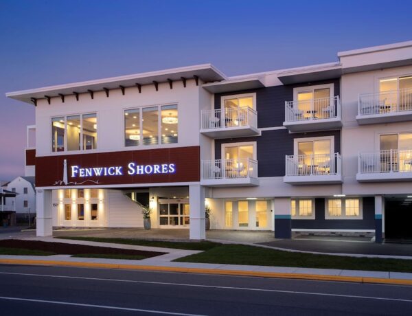 Jon Pardi Tour: 4 Best Hotels Near Freeman Arts Pavilion