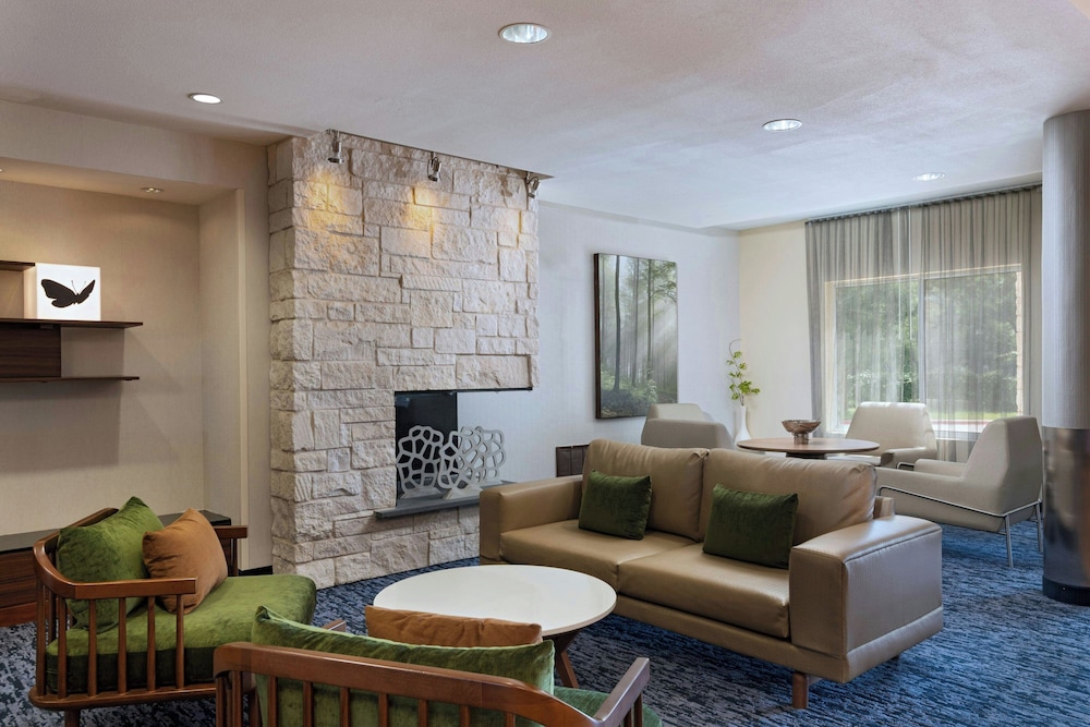 Fairfield Inn & Suites Fredericksburg exterior, one of the best Fredericksburg TX hotels with an indoor pool
