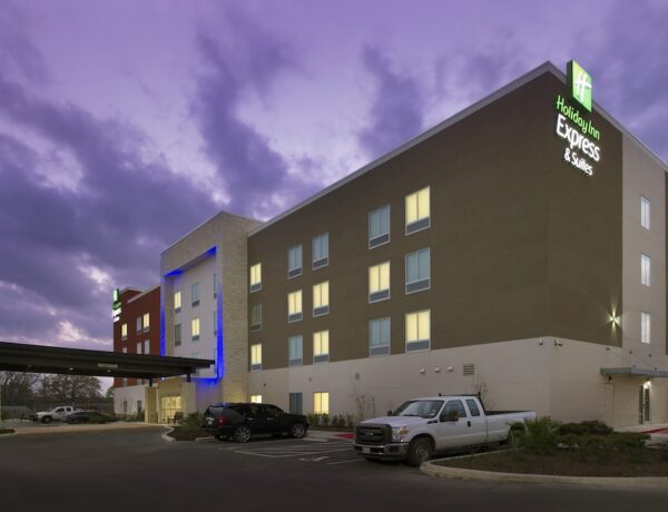Exterior of Holiday Inn Express & Suites New Braunfels by IHG, one of the best new braunfels hotels near the river